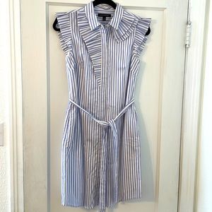 Banana Republic shirt dress, pleated sleeves, belt